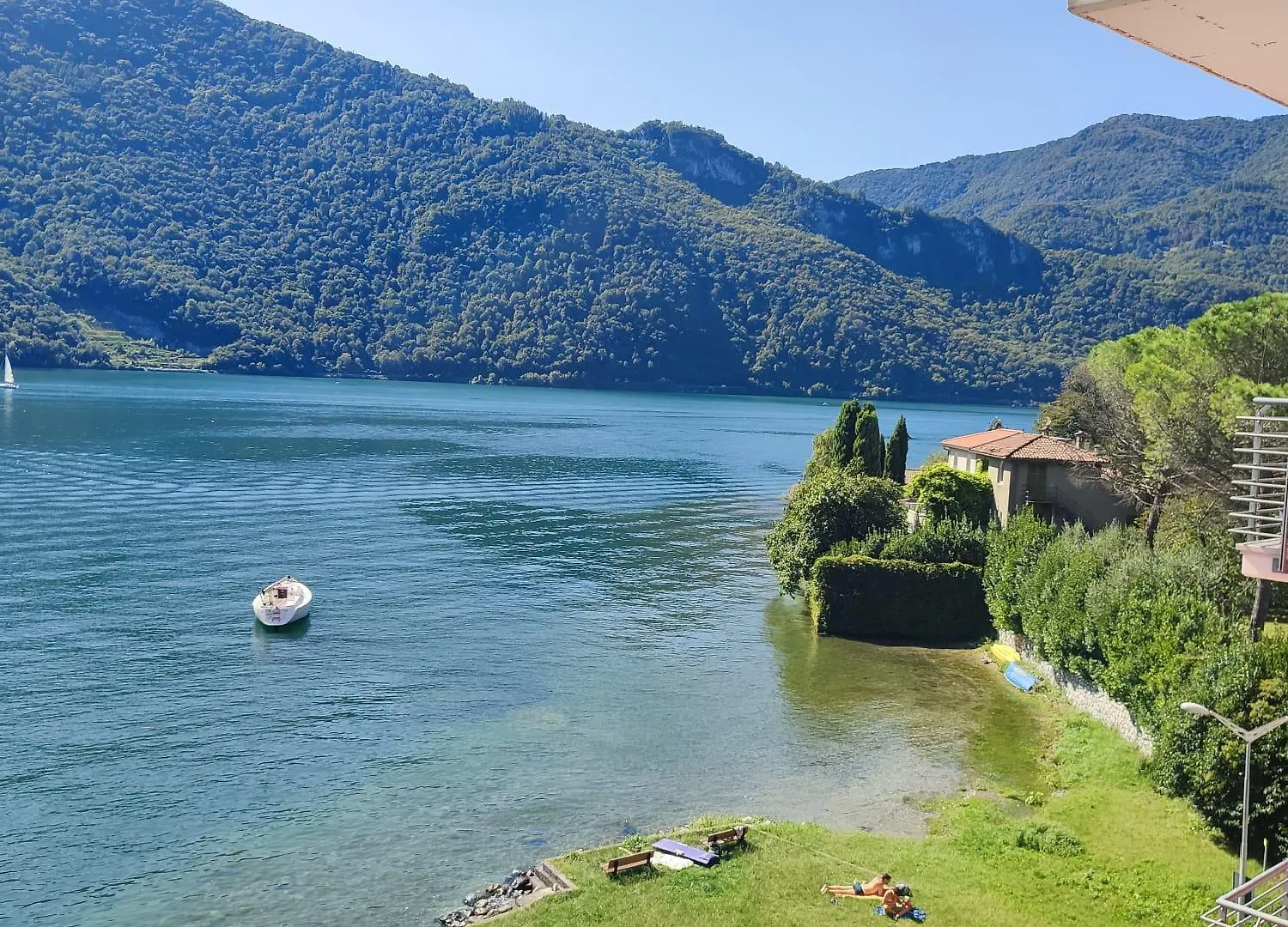 Apartment Lake Como Casa La Rosa Abbadia Lariana