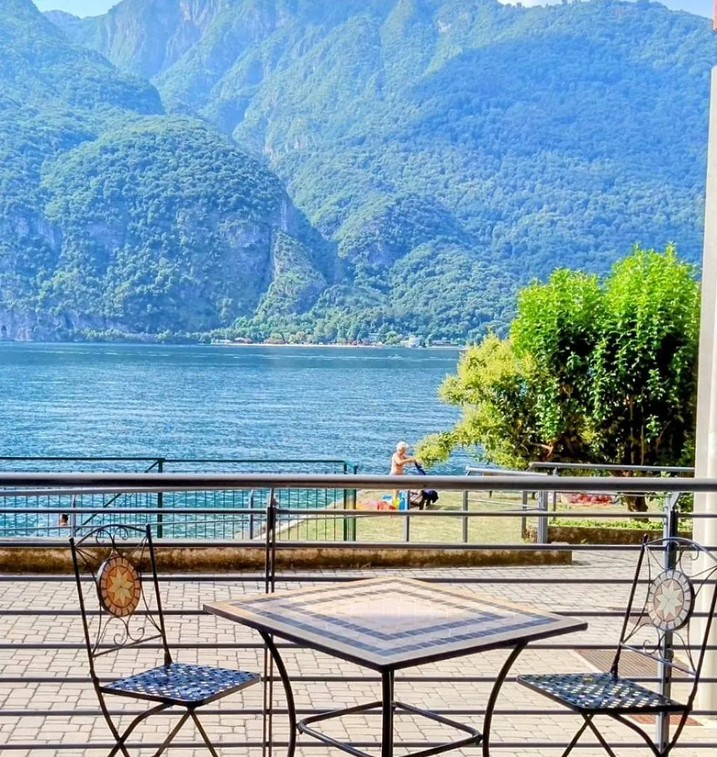 Apartment Lake Como Casa La Rosa Abbadia Lariana Italy